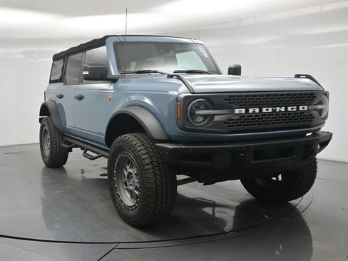 Used 2021 Ford Bronco Badlands AWD/4WD image 21