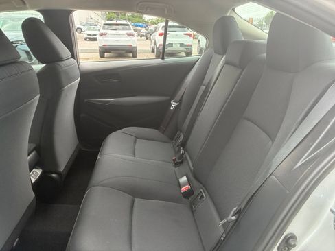 Used 2025 Toyota Corolla LE FWD image 21