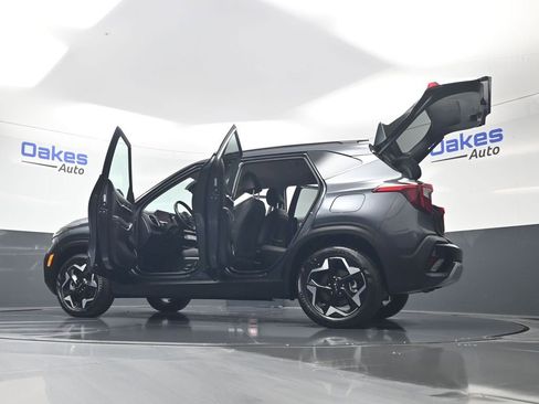 New 2026 Kia Seltos EX AWD/4WD image 62