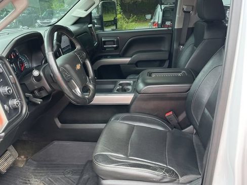 Used 2018 Chevrolet Silverado 2500 LTZ w/ Duramax Plus Package AWD/4WD image 14