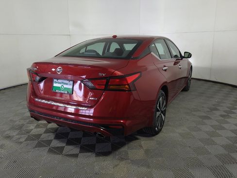 Used 2022 Nissan Altima 2.5 SV w/ SV Premium Package AWD/4WD image 7
