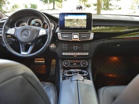 Used 2018 Mercedes-Benz CLS 550 4MATIC image 35