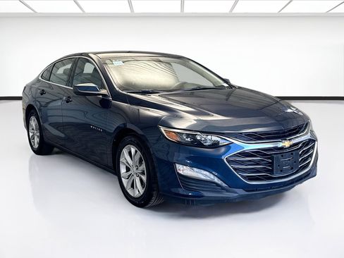 Used 2022 Chevrolet Malibu LT image 3