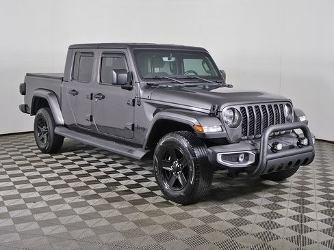 Used 2021 Jeep Gladiator Sport AWD/4WD image 42