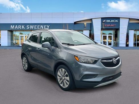 Used 2020 Buick Encore Preferred w/ Safety Package FWD image 3