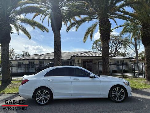 Used 2017 Mercedes-Benz C 300 Sedan image 2