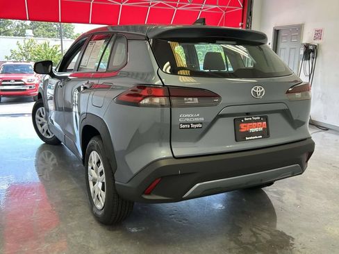 Used 2026 Toyota Corolla Cross L FWD image 5