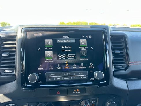 Used 2022 Nissan Frontier PRO-4X AWD/4WD image 23