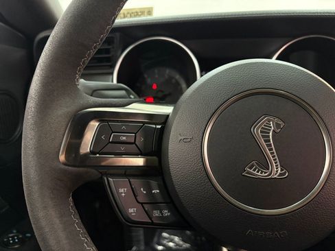 Used 2018 Ford Mustang Shelby GT350 w/ Electronics Package image 13