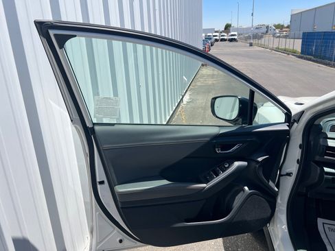 Certified 2024 Subaru Crosstrek 2.5i Limited w/ Crosstrek Mirror Package AWD/4WD image 12