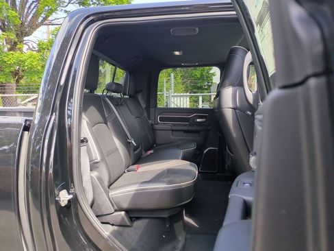 New 2026 RAM 2500 Laramie AWD/4WD image 15