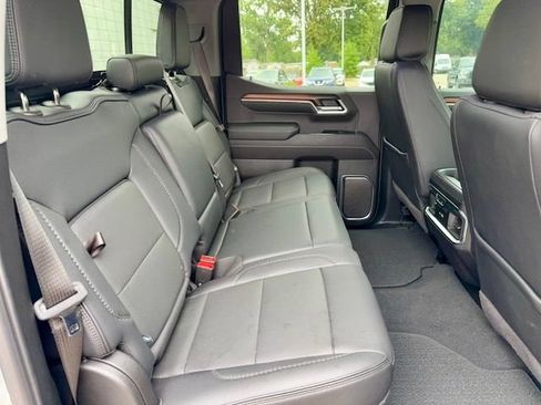 Used 2025 GMC Sierra 1500 Denali AWD/4WD image 10