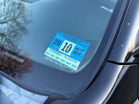 Used 2010 Toyota Tundra 4x4 Double Cab image 7