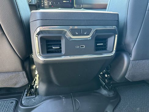 New 2026 GMC Sierra 1500 Denali w/ Denali Reserve Package AWD/4WD image 23