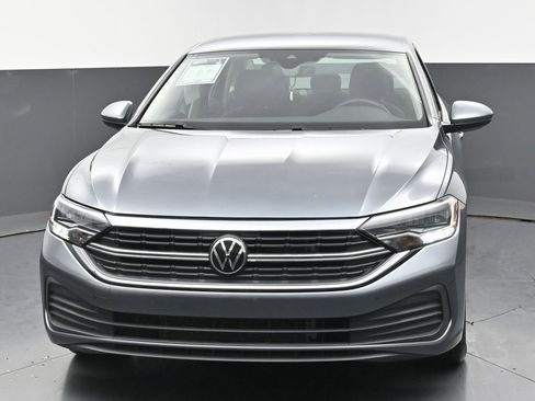 Used 2024 Volkswagen Jetta S image 7