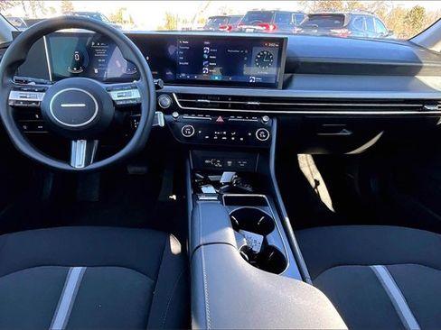 Used 2025 Hyundai Sonata SEL image 18