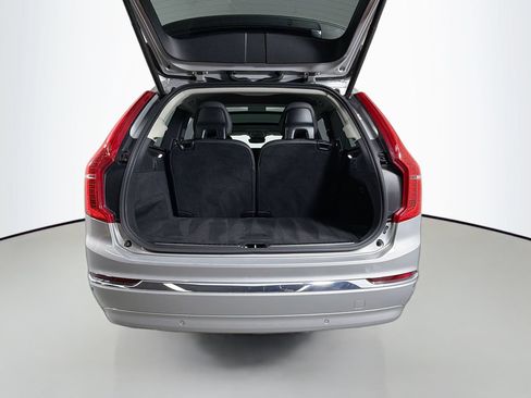 Used 2024 Volvo XC90 B6 Plus AWD/4WD image 27