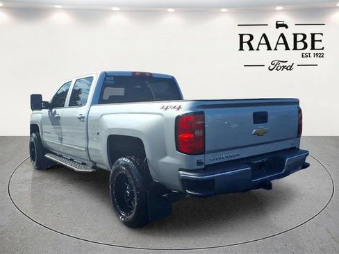 Used 2017 Chevrolet Silverado 1500 LT w/ All Star Edition AWD/4WD image 5