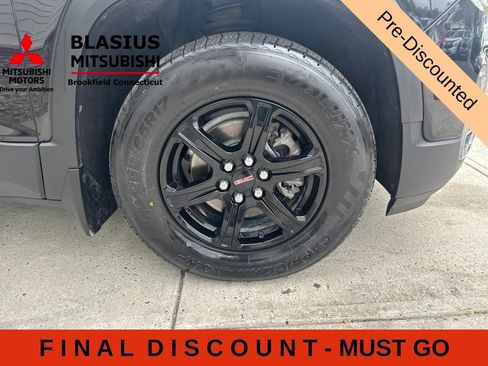 Used 2023 GMC Acadia AT4 w/ GMC Pro Grade Package AWD/4WD image 3