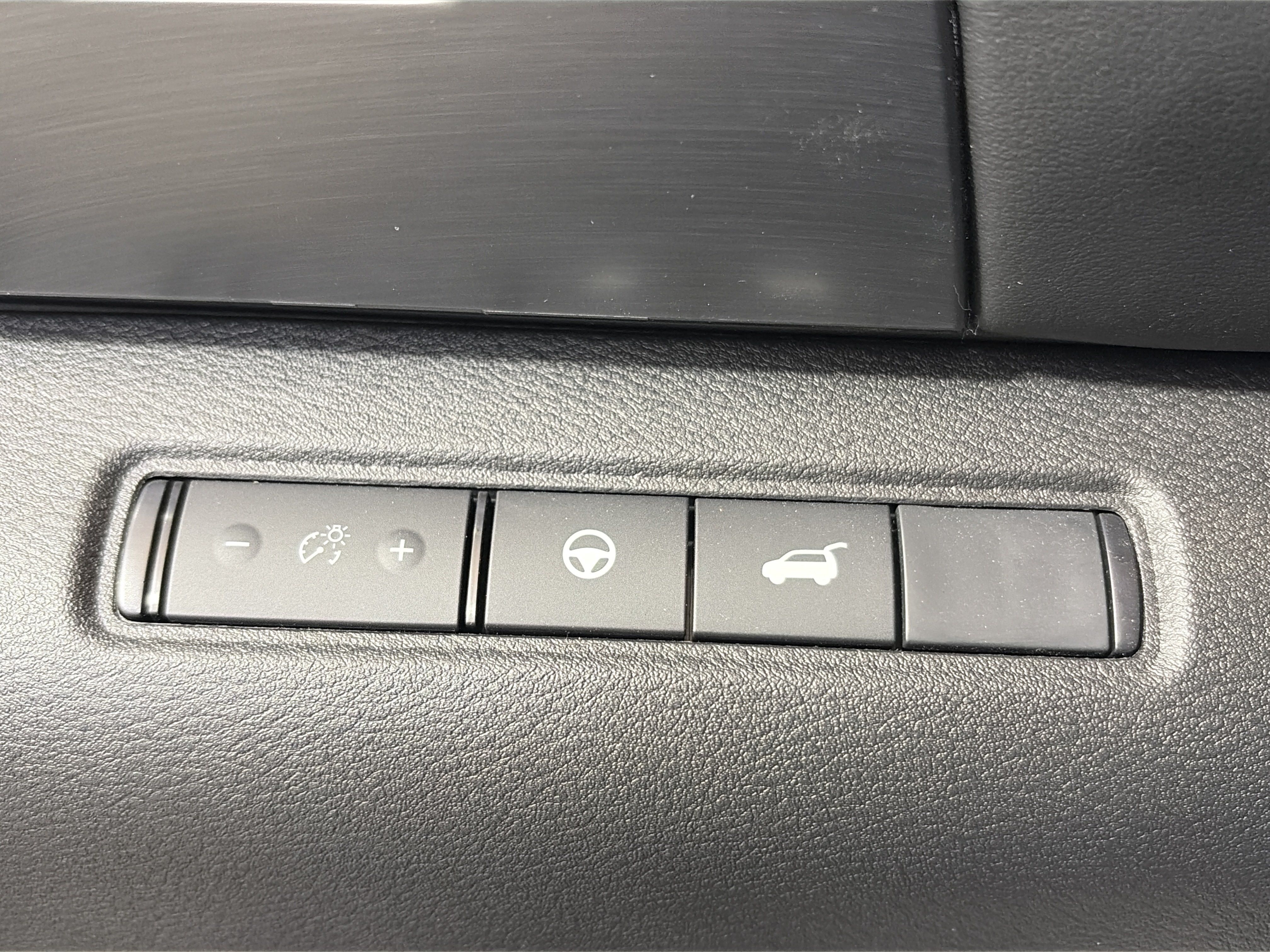 Certified 2026 Nissan Pathfinder SL AWD/4WD image 32