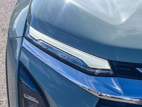 New 2026 Chevrolet Equinox LT w/ Convenience Package II image 7