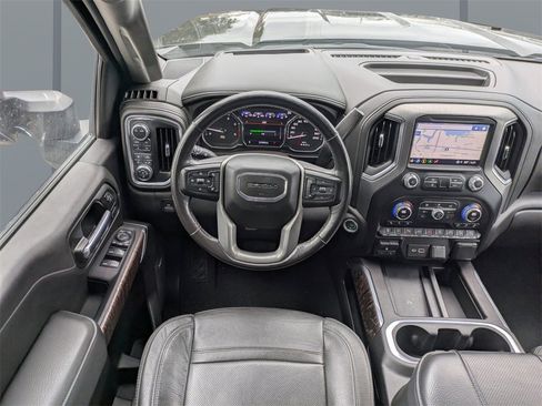 Used 2023 GMC Sierra 2500 Denali w/ Denali Black Diamond Edition image 16