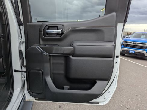 Used 2021 GMC Sierra 1500 AT4 image 39