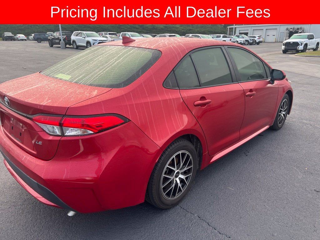 Used 2021 Toyota Corolla LE FWD image 16
