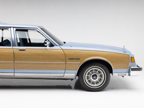Used 1990 Buick Le Sabre Estate RWD image 23