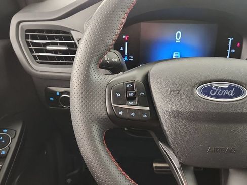 Used 2023 Ford Escape ST-Line AWD/4WD image 18
