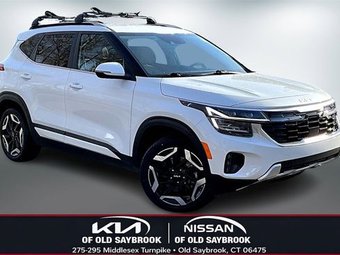 Used 2024 Kia Seltos SX image 3