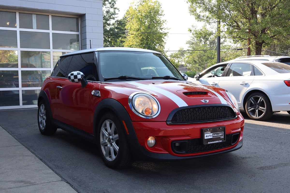Used 2012 MINI Cooper S w/ Cold Weather Pkg FWD image 6