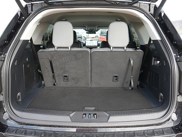 New 2026 Ford Explorer Active w/ Active Comfort Package AWD/4WD image 28