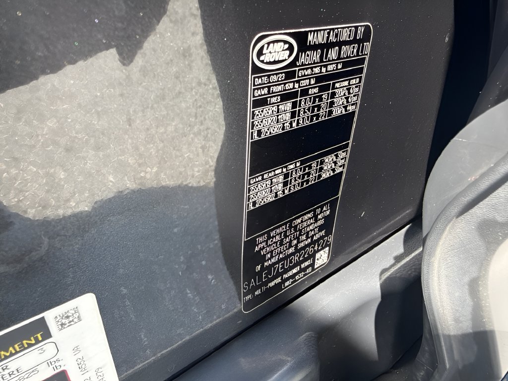 Used 2024 Land Rover Defender 110 S AWD/4WD image 23