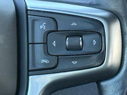 Used 2021 Chevrolet Silverado 1500 LT Trail Boss image 30