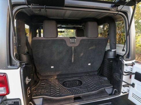 Used 2015 Jeep Wrangler Sport AWD/4WD image 23