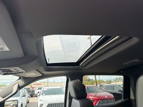 Used 2024 GMC Sierra 1500 Denali w/ Denali Reserve Package image 15