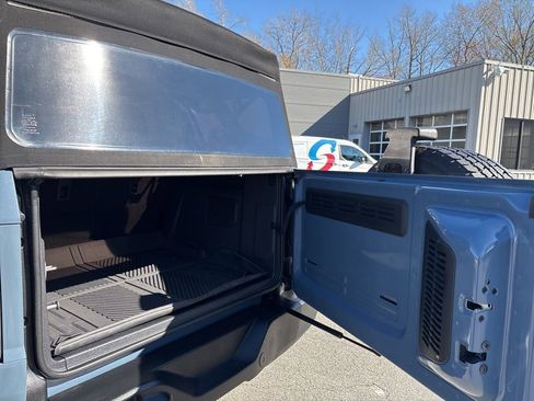 Used 2023 Ford Bronco Outer Banks image 26