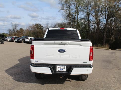 Used 2022 Ford F150 XLT w/ Equipment Group 302A High image 11