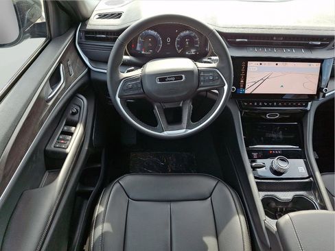 New 2026 Jeep Grand Cherokee Limited image 7