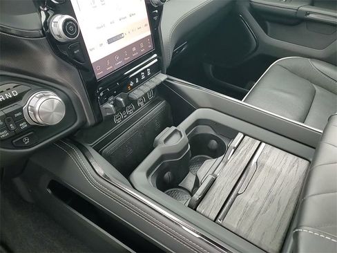 Used 2025 RAM 1500 Limited image 33