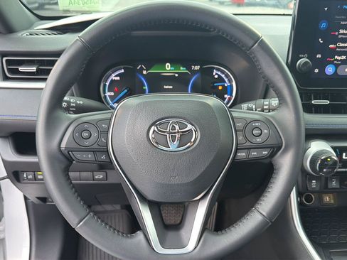 Certified 2023 Toyota RAV4 XSE AWD/4WD image 20