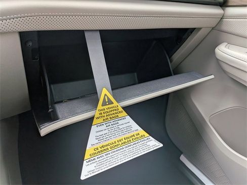 New 2026 Volkswagen Atlas SE image 24