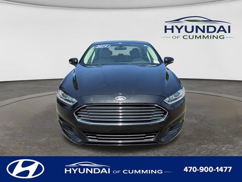 Used 2014 Ford Fusion SE FWD image 2