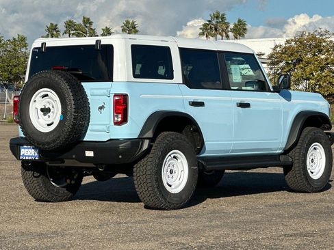 New 2025 Ford Bronco Heritage Edition image 4
