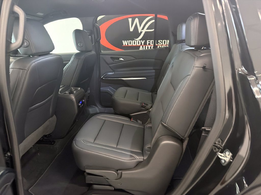 New 2027 Chevrolet Traverse LT FWD image 14