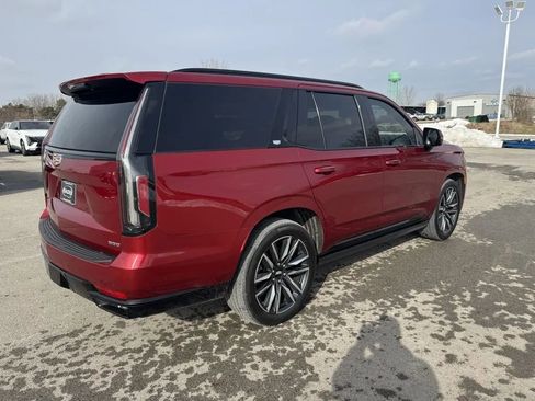 Used 2021 Cadillac Escalade Sport Platinum image 7