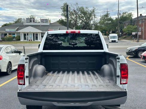 Used 2022 RAM 1500 Classic SLT w/ Electronics Group image 29