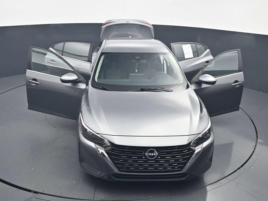 Used 2025 Nissan Sentra SV FWD image 52