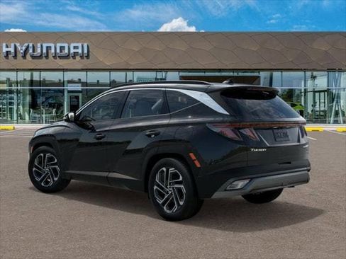 New 2025 Hyundai Tucson Limited image 5